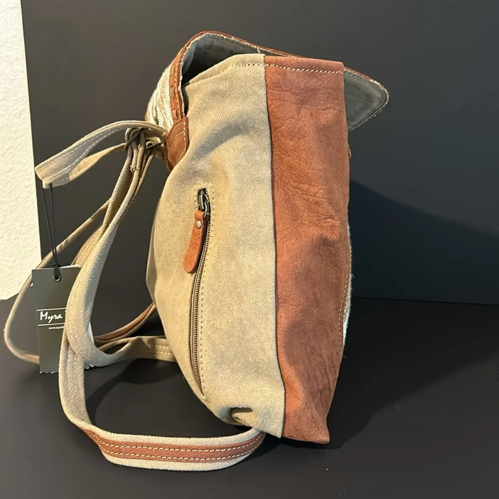 Myra Camilla Concealed Backpack - Picture 4 of 8